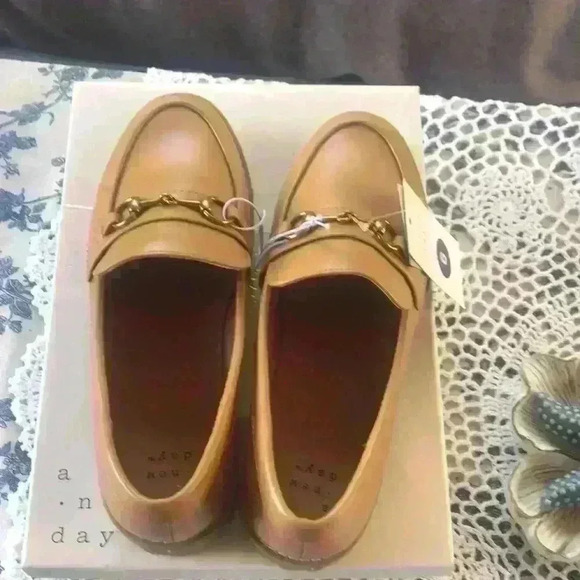 A New Day Loafer NWT Various - Picture 3 of 4